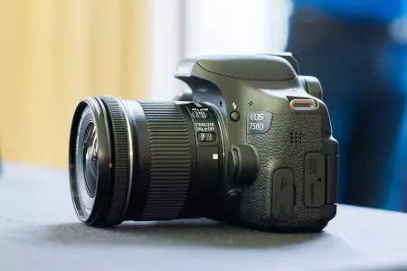 دوربین کانن EOS 750D + 18-55mm f/3.5-5.6 IS STM
